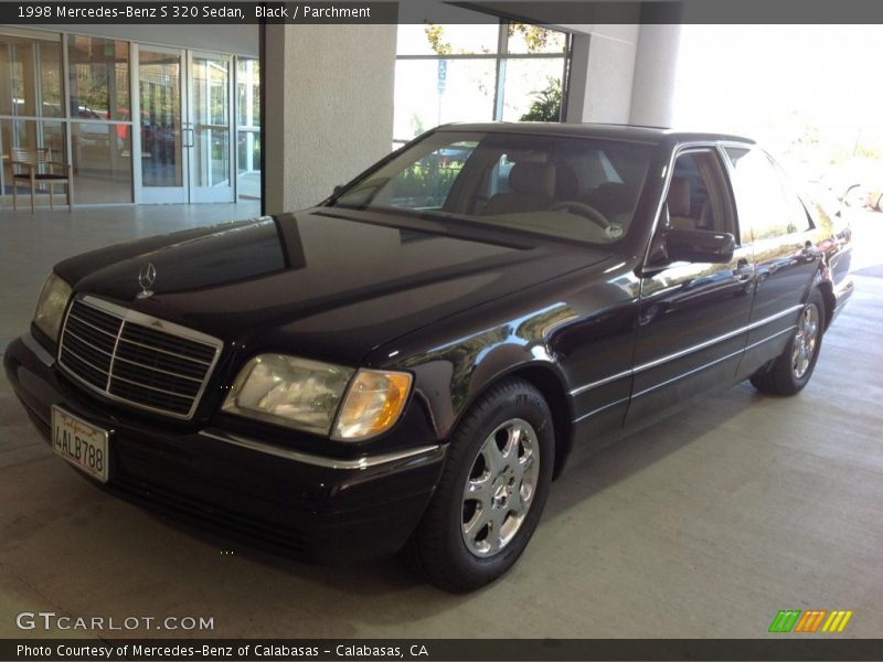 Black / Parchment 1998 Mercedes-Benz S 320 Sedan