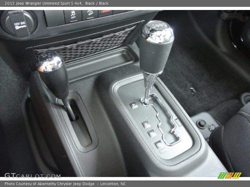 Black / Black 2013 Jeep Wrangler Unlimited Sport S 4x4