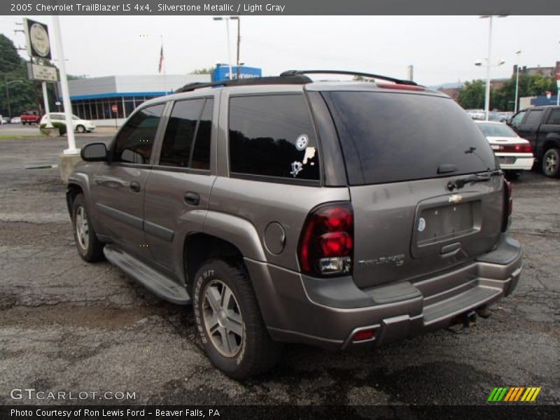 Silverstone Metallic / Light Gray 2005 Chevrolet TrailBlazer LS 4x4