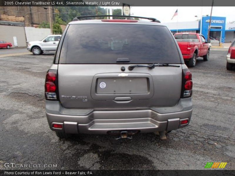 Silverstone Metallic / Light Gray 2005 Chevrolet TrailBlazer LS 4x4