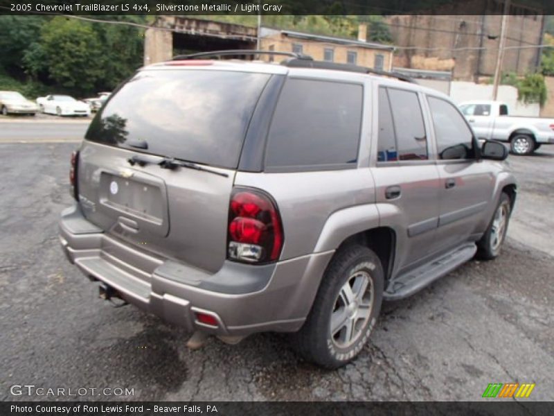 Silverstone Metallic / Light Gray 2005 Chevrolet TrailBlazer LS 4x4