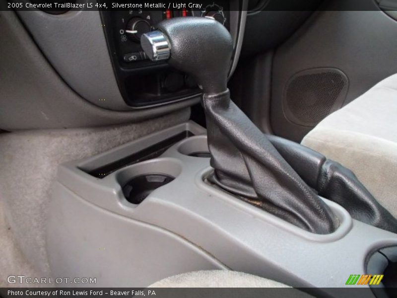 Silverstone Metallic / Light Gray 2005 Chevrolet TrailBlazer LS 4x4