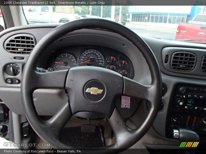 Silverstone Metallic / Light Gray 2005 Chevrolet TrailBlazer LS 4x4