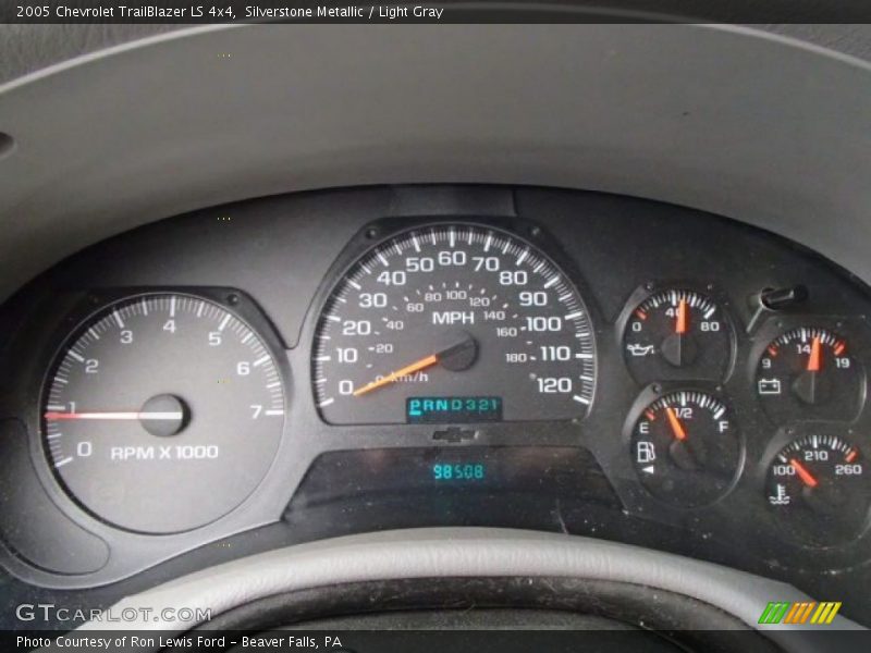 Silverstone Metallic / Light Gray 2005 Chevrolet TrailBlazer LS 4x4