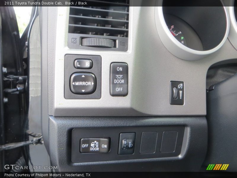 Black / Black 2011 Toyota Tundra Double Cab