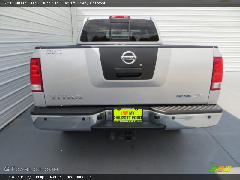 Radiant Silver / Charcoal 2011 Nissan Titan SV King Cab