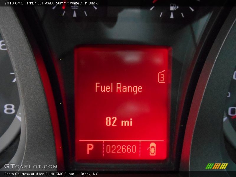 Summit White / Jet Black 2010 GMC Terrain SLT AWD