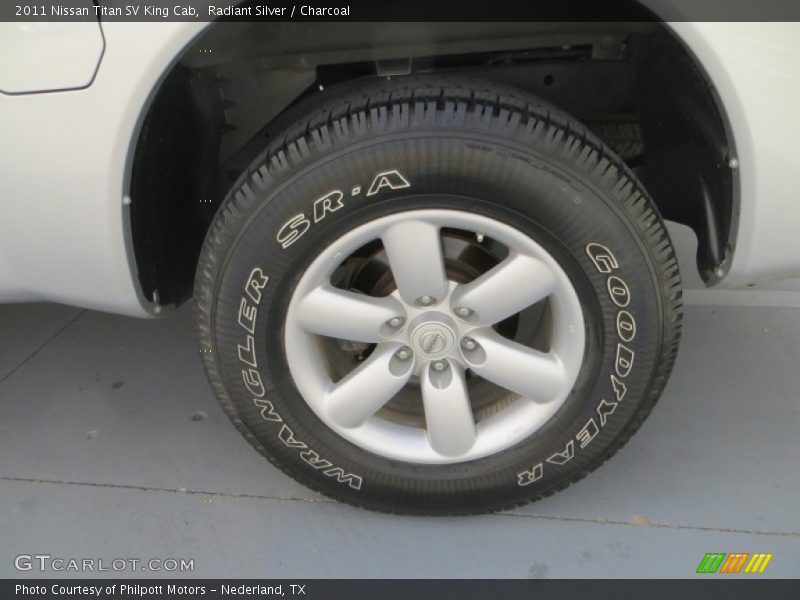 Radiant Silver / Charcoal 2011 Nissan Titan SV King Cab