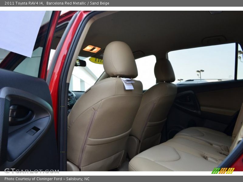 Barcelona Red Metallic / Sand Beige 2011 Toyota RAV4 I4