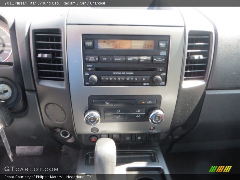 Radiant Silver / Charcoal 2011 Nissan Titan SV King Cab