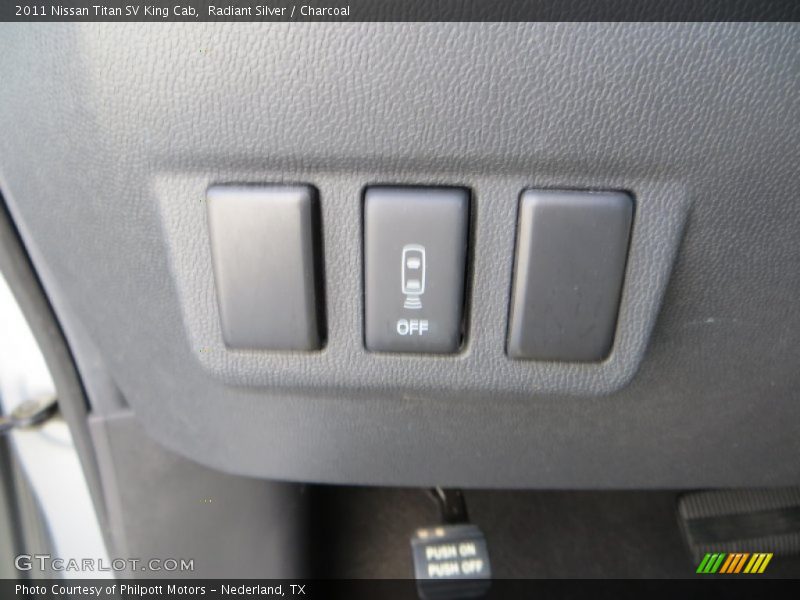 Radiant Silver / Charcoal 2011 Nissan Titan SV King Cab