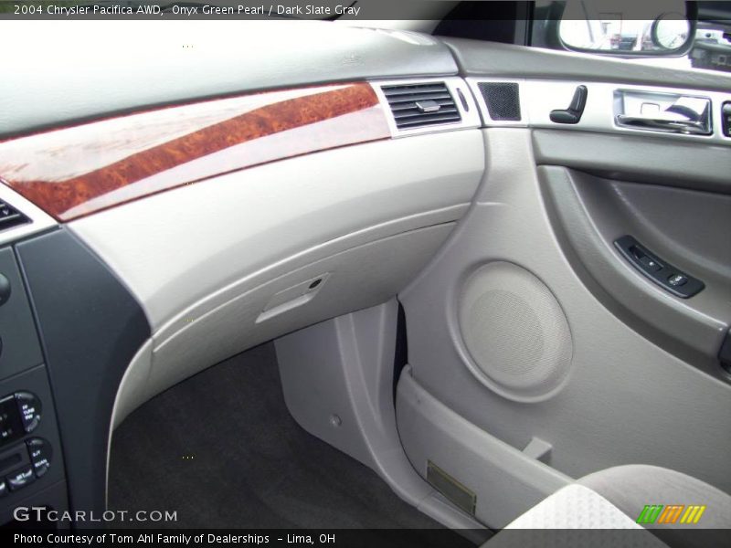 Onyx Green Pearl / Dark Slate Gray 2004 Chrysler Pacifica AWD