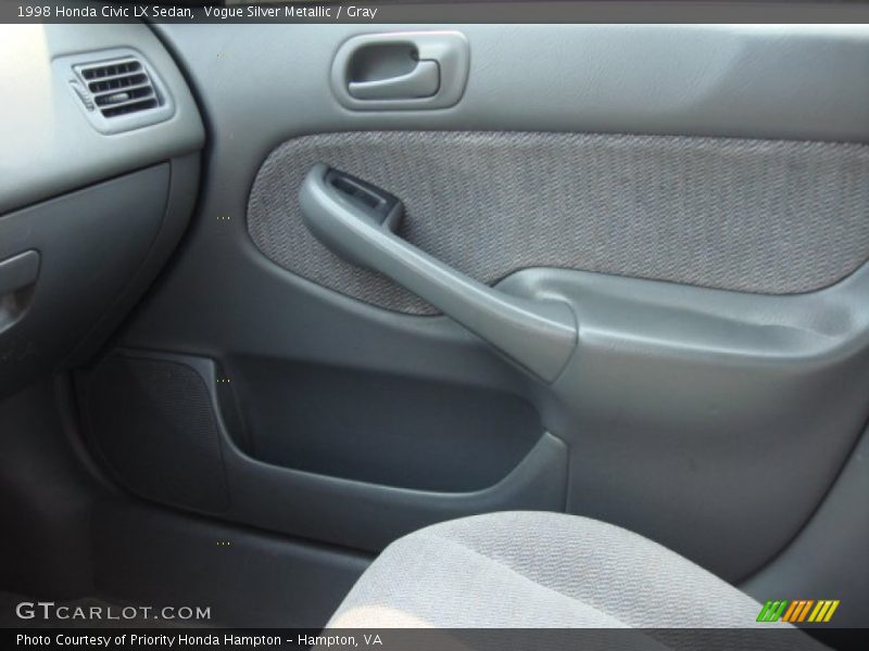 Vogue Silver Metallic / Gray 1998 Honda Civic LX Sedan
