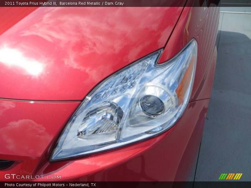 Barcelona Red Metallic / Dark Gray 2011 Toyota Prius Hybrid III