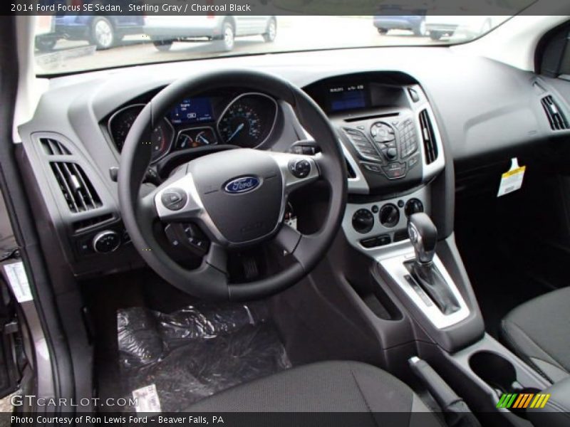 Sterling Gray / Charcoal Black 2014 Ford Focus SE Sedan