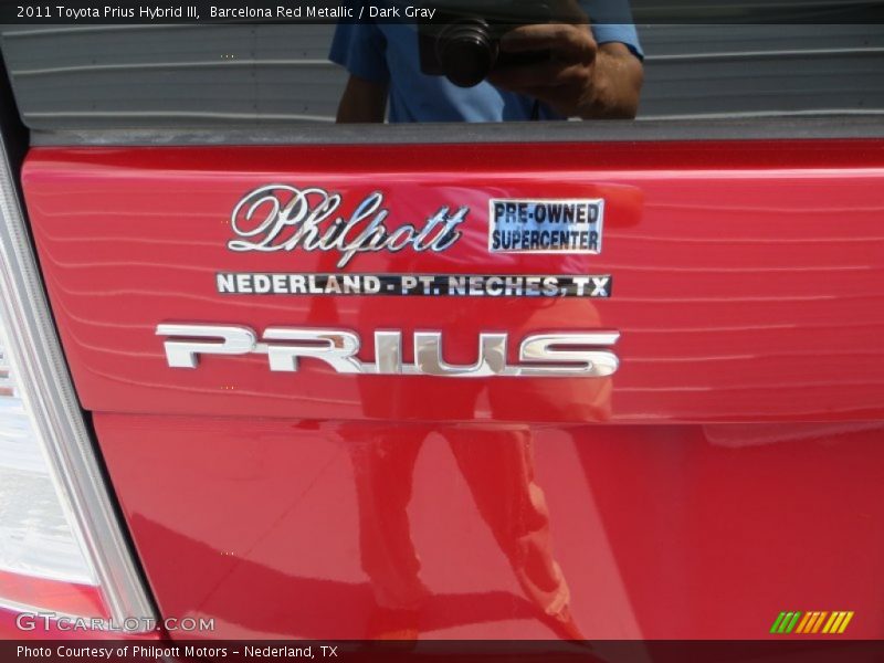 Barcelona Red Metallic / Dark Gray 2011 Toyota Prius Hybrid III