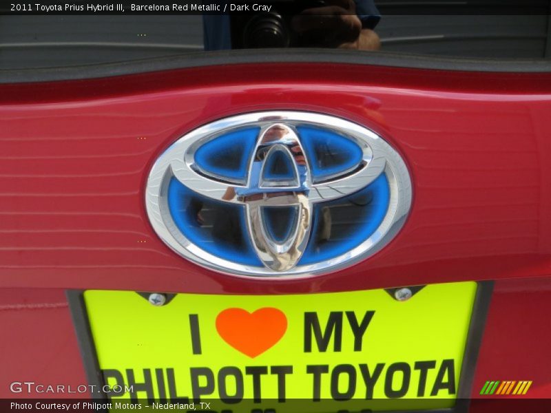 Barcelona Red Metallic / Dark Gray 2011 Toyota Prius Hybrid III