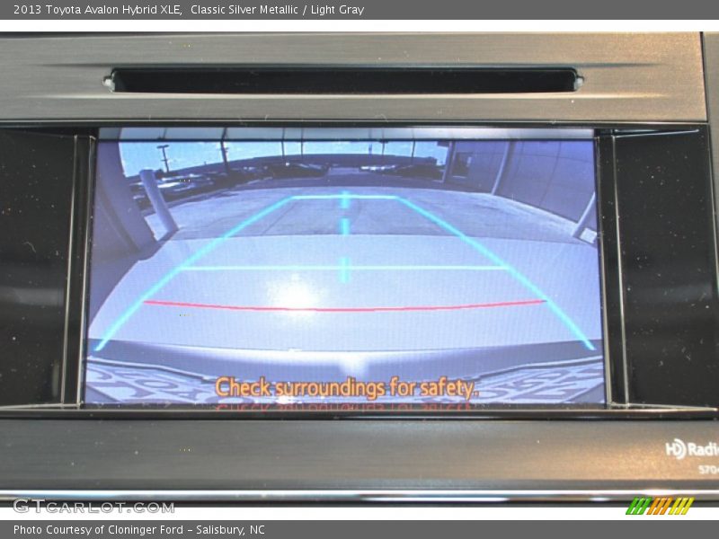 Classic Silver Metallic / Light Gray 2013 Toyota Avalon Hybrid XLE