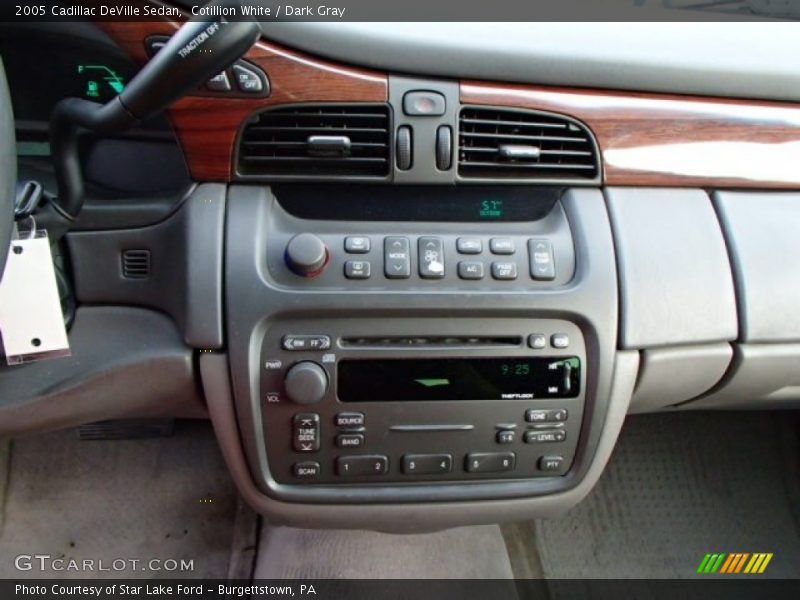 Cotillion White / Dark Gray 2005 Cadillac DeVille Sedan