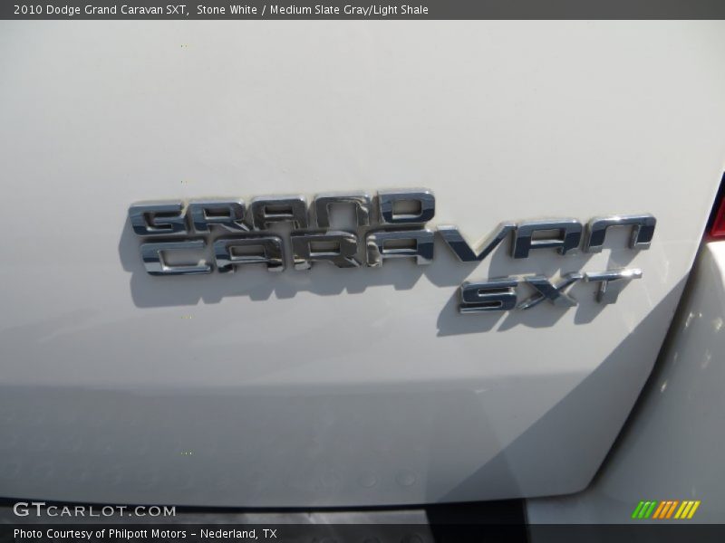 Stone White / Medium Slate Gray/Light Shale 2010 Dodge Grand Caravan SXT