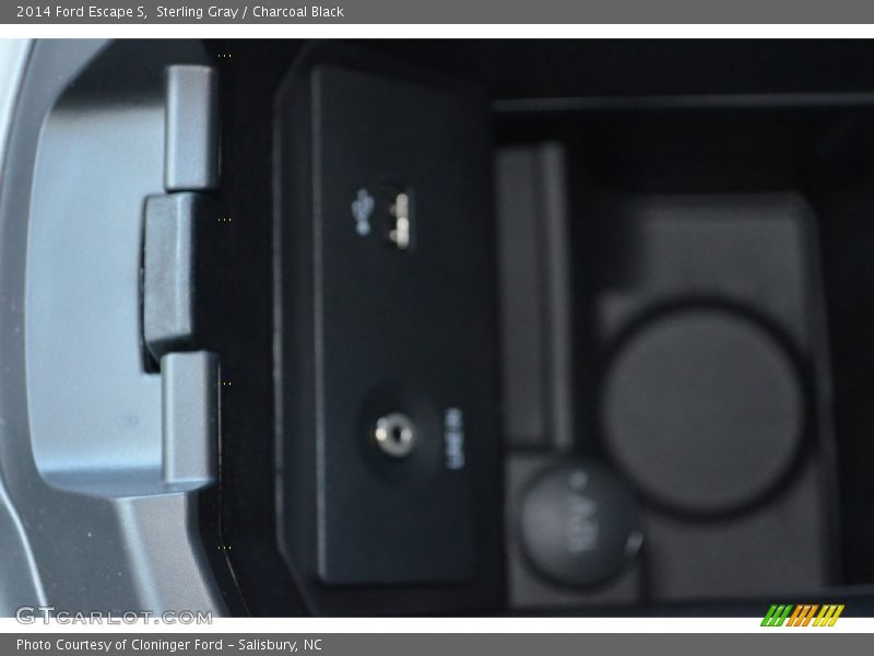 Sterling Gray / Charcoal Black 2014 Ford Escape S