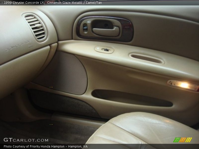 Cinnamon Glaze Metallic / Camel/Tan 1999 Chrysler Concorde LXi