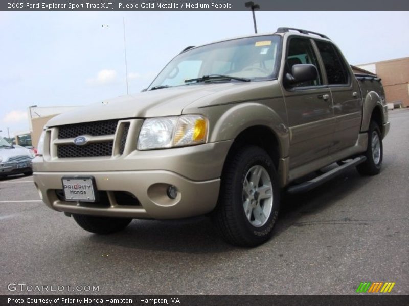 Pueblo Gold Metallic / Medium Pebble 2005 Ford Explorer Sport Trac XLT