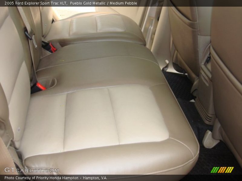 Pueblo Gold Metallic / Medium Pebble 2005 Ford Explorer Sport Trac XLT