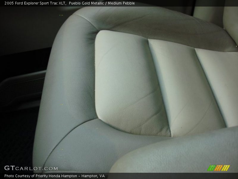 Pueblo Gold Metallic / Medium Pebble 2005 Ford Explorer Sport Trac XLT
