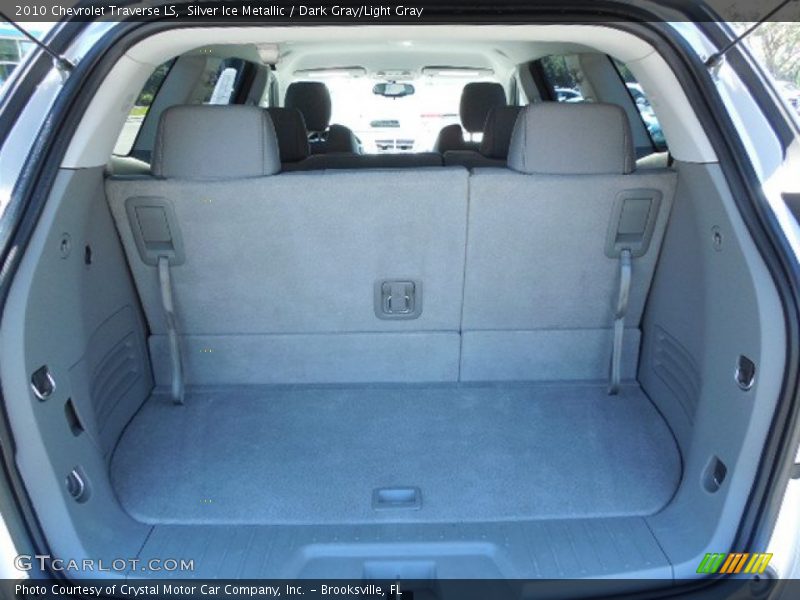 Silver Ice Metallic / Dark Gray/Light Gray 2010 Chevrolet Traverse LS