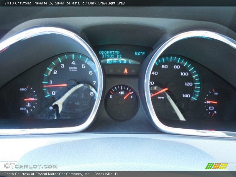 Silver Ice Metallic / Dark Gray/Light Gray 2010 Chevrolet Traverse LS
