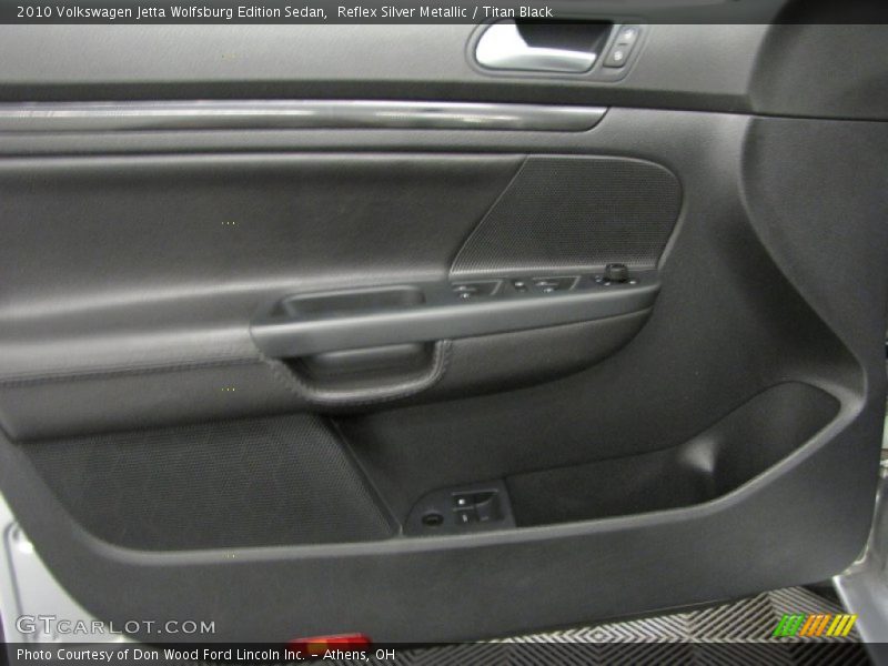 Reflex Silver Metallic / Titan Black 2010 Volkswagen Jetta Wolfsburg Edition Sedan
