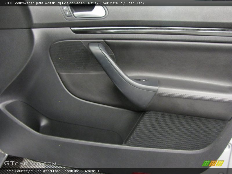 Reflex Silver Metallic / Titan Black 2010 Volkswagen Jetta Wolfsburg Edition Sedan