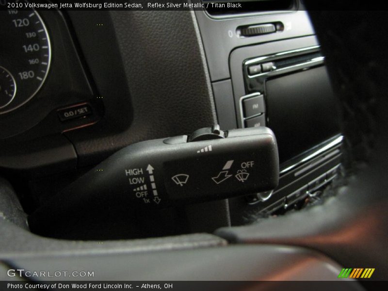 Reflex Silver Metallic / Titan Black 2010 Volkswagen Jetta Wolfsburg Edition Sedan