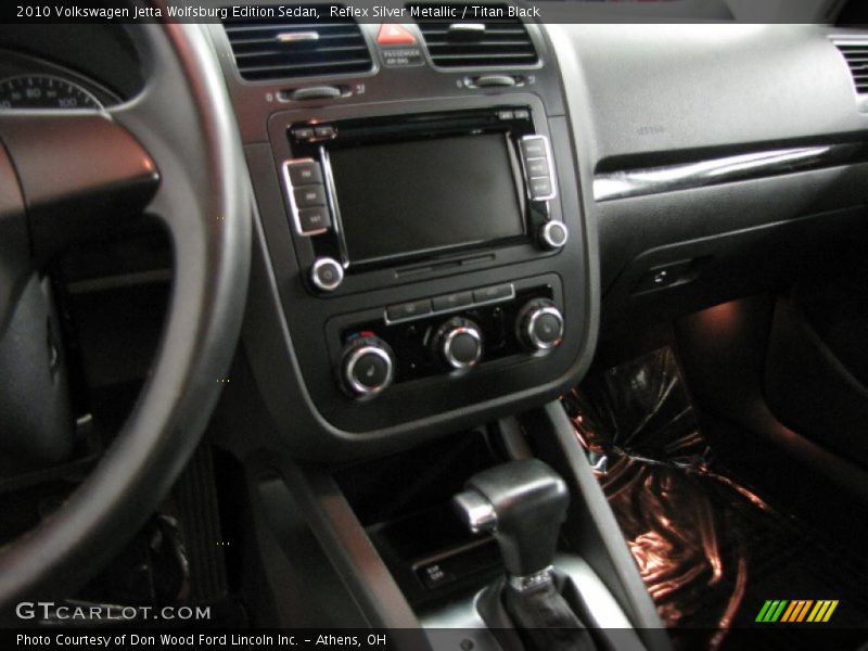 Reflex Silver Metallic / Titan Black 2010 Volkswagen Jetta Wolfsburg Edition Sedan