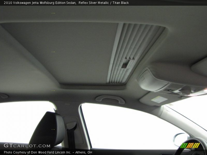 Reflex Silver Metallic / Titan Black 2010 Volkswagen Jetta Wolfsburg Edition Sedan