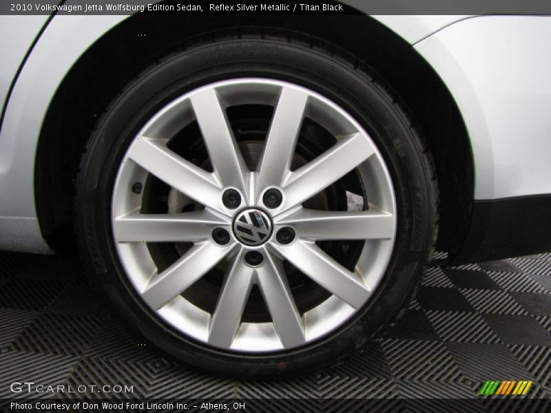 Reflex Silver Metallic / Titan Black 2010 Volkswagen Jetta Wolfsburg Edition Sedan