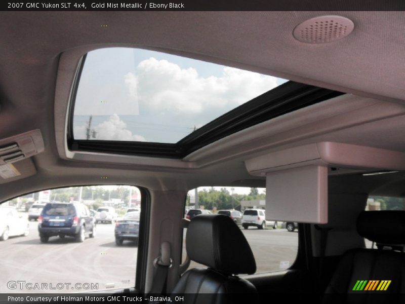 Gold Mist Metallic / Ebony Black 2007 GMC Yukon SLT 4x4