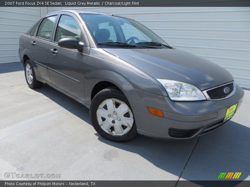 Liquid Grey Metallic / Charcoal/Light Flint 2007 Ford Focus ZX4 SE Sedan