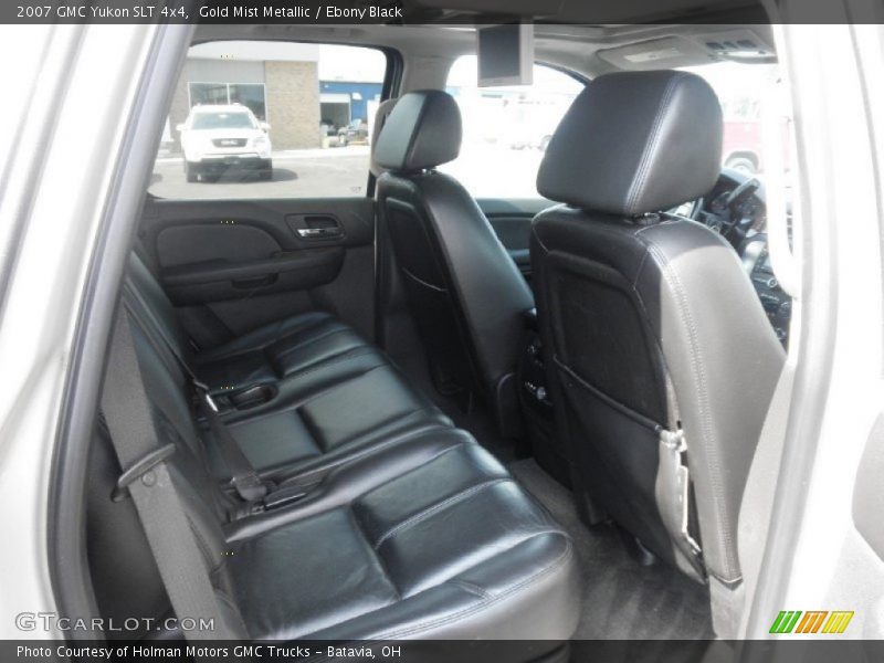 Gold Mist Metallic / Ebony Black 2007 GMC Yukon SLT 4x4