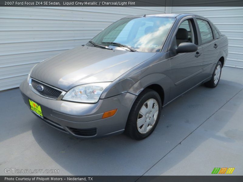 Liquid Grey Metallic / Charcoal/Light Flint 2007 Ford Focus ZX4 SE Sedan