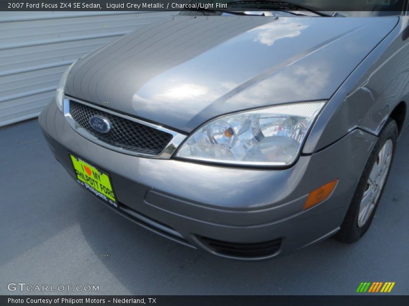 Liquid Grey Metallic / Charcoal/Light Flint 2007 Ford Focus ZX4 SE Sedan