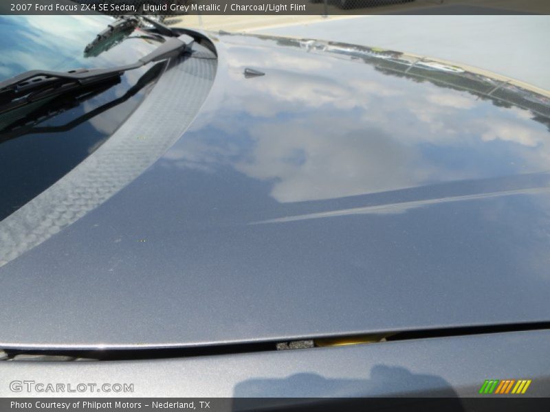 Liquid Grey Metallic / Charcoal/Light Flint 2007 Ford Focus ZX4 SE Sedan