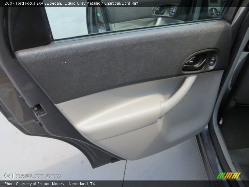Liquid Grey Metallic / Charcoal/Light Flint 2007 Ford Focus ZX4 SE Sedan