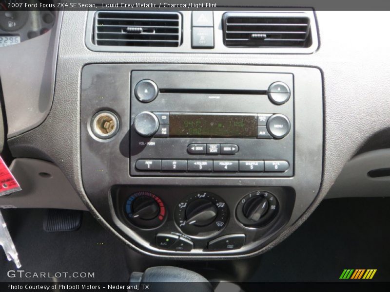 Liquid Grey Metallic / Charcoal/Light Flint 2007 Ford Focus ZX4 SE Sedan