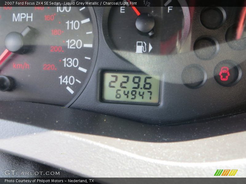 Liquid Grey Metallic / Charcoal/Light Flint 2007 Ford Focus ZX4 SE Sedan