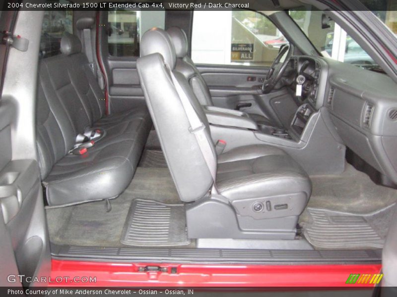 Victory Red / Dark Charcoal 2004 Chevrolet Silverado 1500 LT Extended Cab 4x4