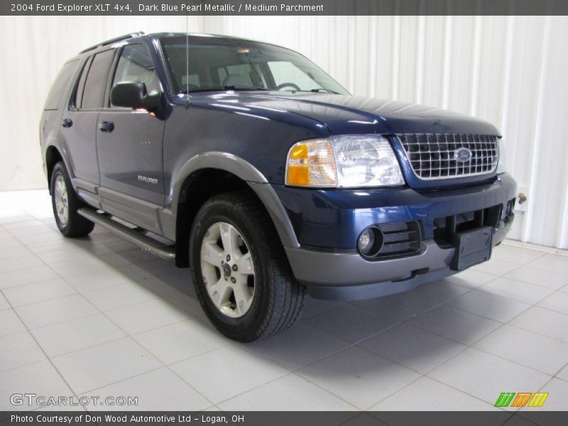 Dark Blue Pearl Metallic / Medium Parchment 2004 Ford Explorer XLT 4x4