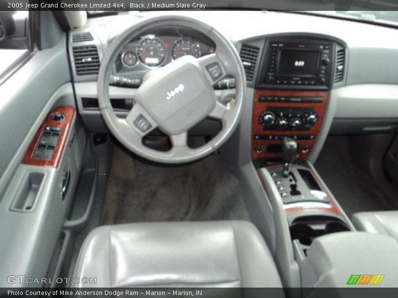 Black / Medium Slate Gray 2005 Jeep Grand Cherokee Limited 4x4
