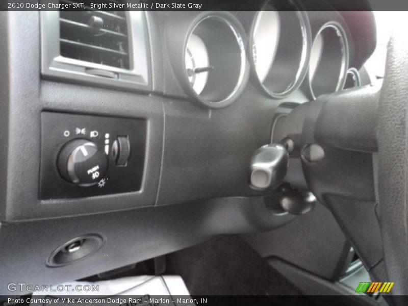 Bright Silver Metallic / Dark Slate Gray 2010 Dodge Charger SXT